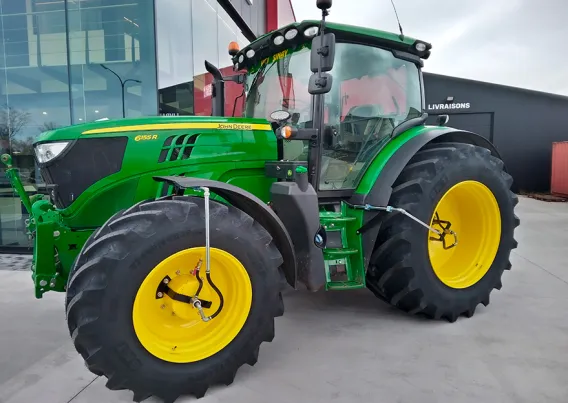 drukwisselsysteem gemonteerd op een tractor|Forrez|uw specialist in banden en velgen